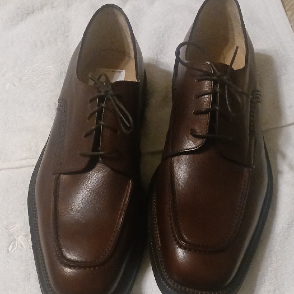 Johnston & Murphy Dark Brown Leather Oxfords